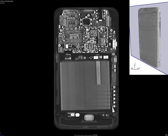 CT-Bild von einem Smartphone - zerstörungsfreie Prüfung von Batteriesystemen